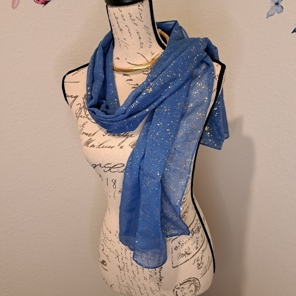 Large Accessory scarf - Picture 1 of 3